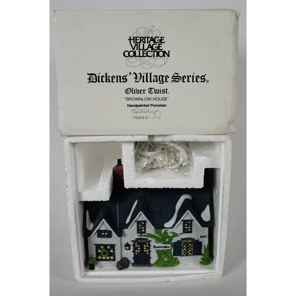 Department 56 Brownlow House Oliver Twist Dickens Village Christmas #55530 w Box - Picture 7 of 8